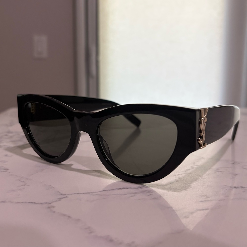Saint Laurent SL M94 black Cat-Eye Sunglasses